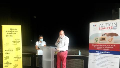 2020/9/20 - Présentation du rapport par Caroline Debouvry et Yves Bard  "Femmes et monoparentalité", Longvic